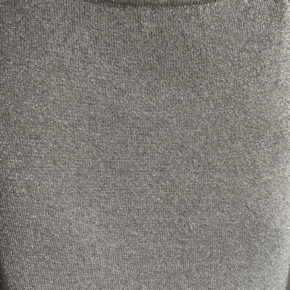 Laura Ashley Metalic Silver ScoopSleevelessTankTop - Picture 3 of 12